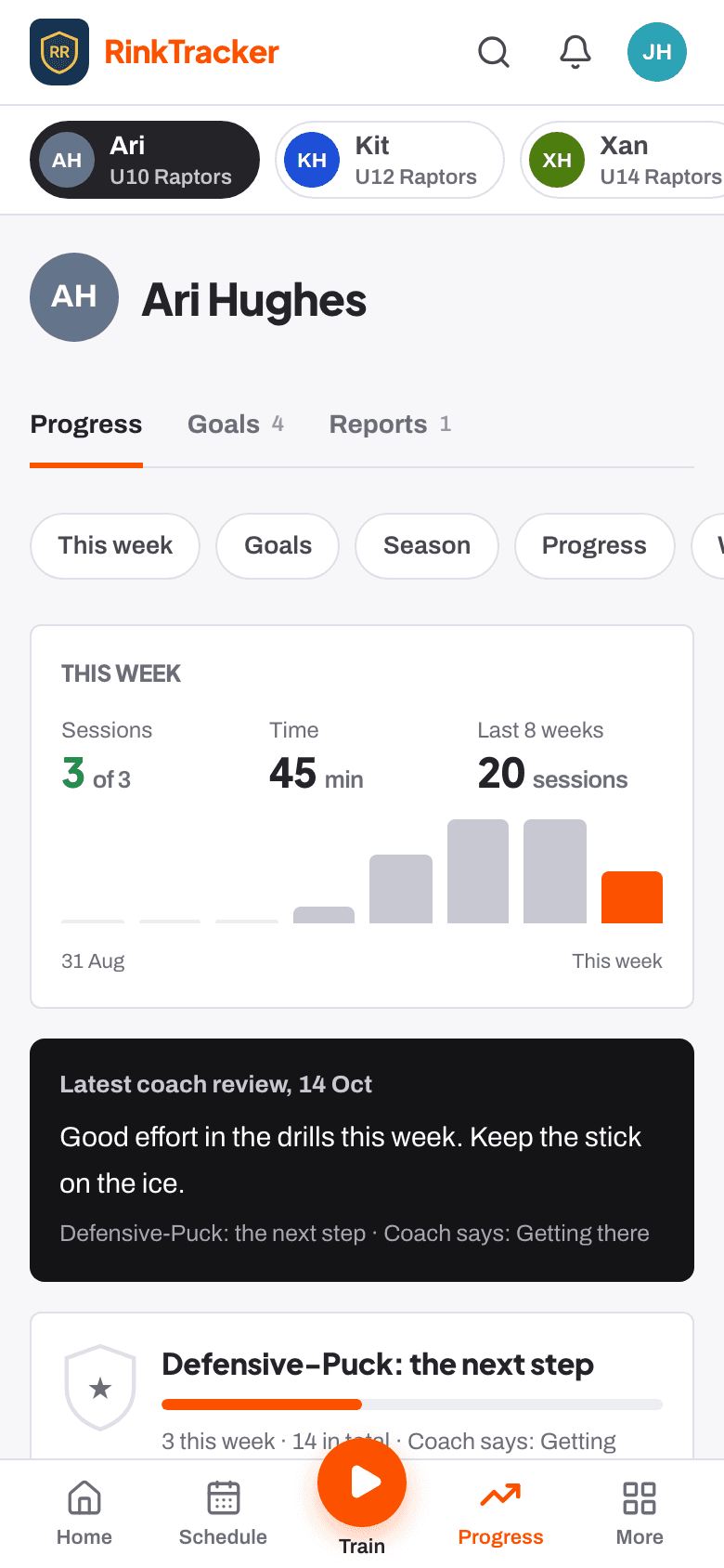 Progress on a phone: sessions this week against the club's target, and the weeks so far.
